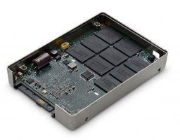HGST Ultrastar SSD1600MM HUSMM1680ASS200 800 GB 63,5mm SAS 12Gb/s SSD